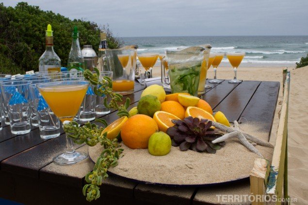 hotel afrovibe Coquetel do Afrovibe na beira da praia