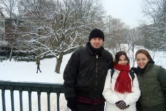 Lorea, eu e Ane no Voldenpark pós nevasca em Amsterdam