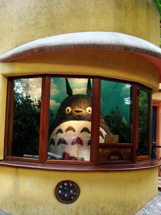 Totoro na recepção do Museu Ghibbli