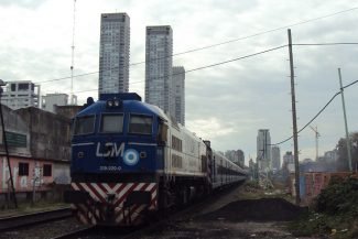 Trilhos que separam Palermo Hollywood de Palermo Soho Trilhos que separam os Palermos Hollywood e Soho
