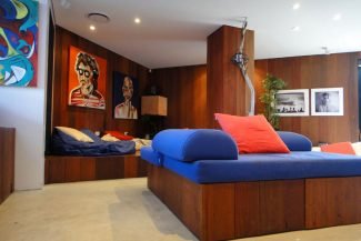 Lounge do hostel na Gold Coast