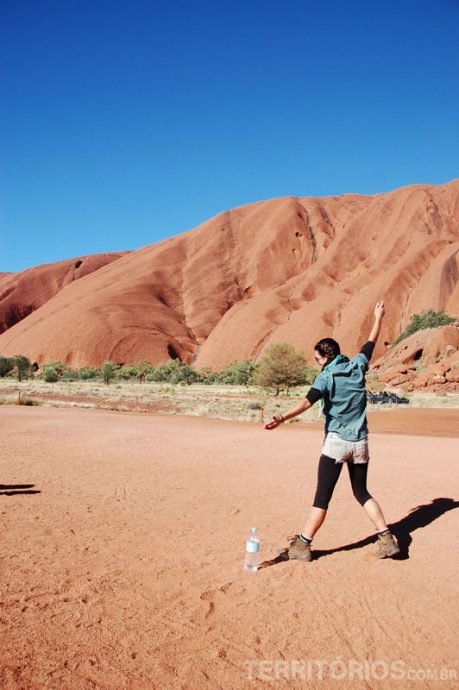 Rachelle em Uluru