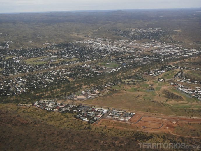 Vista áerea de Alice Springs