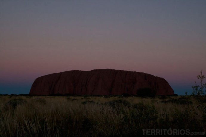 Pôr do sol em Uluru
