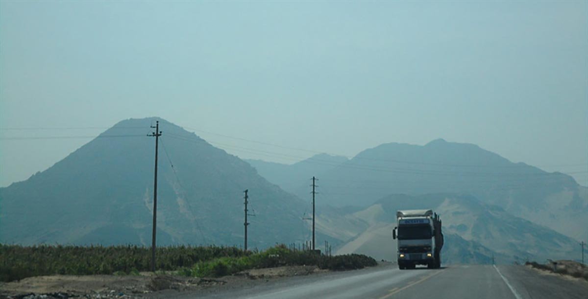 estrada para Chicama