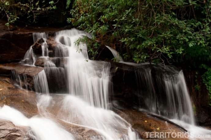 Cachoeira da Pedra Branca entre Cachaças e cachoeiras em Paraty