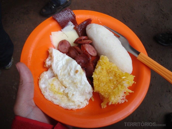 Comida farta e deliciosa