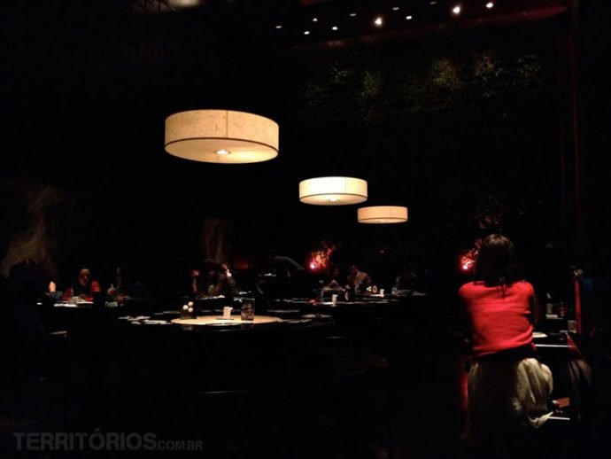 Volta ao mundo em 8 culinárias