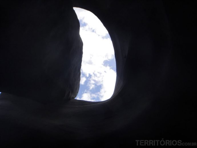 Formato da lua na pedra