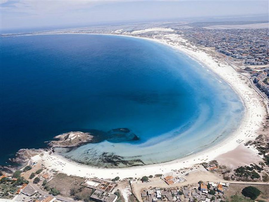 Vista aérea da Praia do Forte