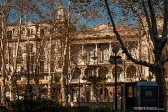 Destino: Montevidéu