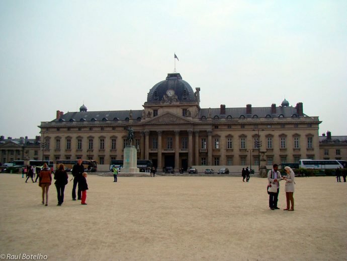 Academia Militar de Paris