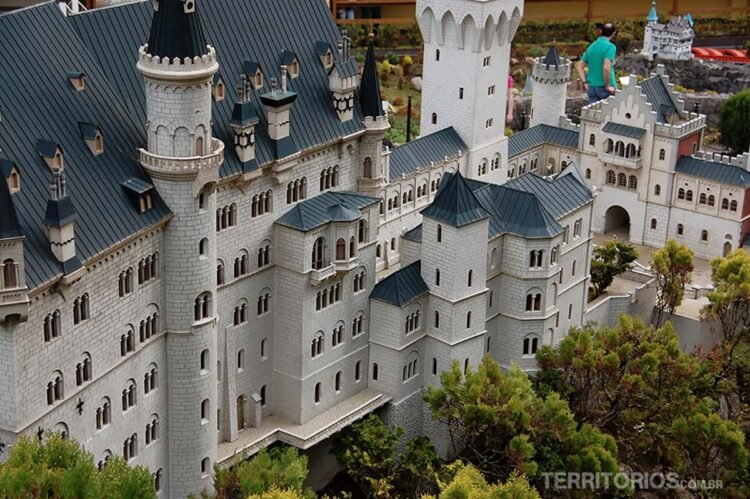 Castelo de Neuschwanstein no Mini Mundo