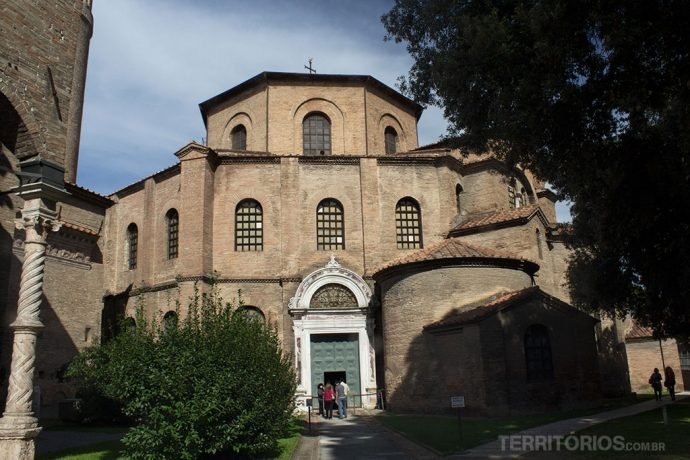 Fachada da Basilica di San Vitale, em Ravenna