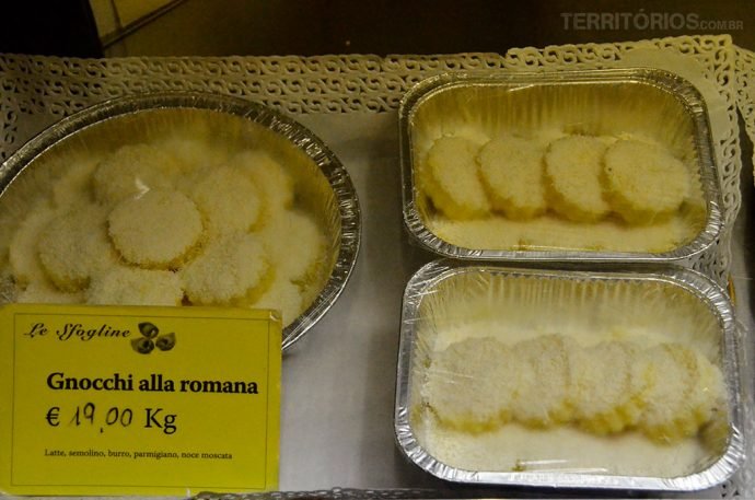 pasta feita à mão por Italianas