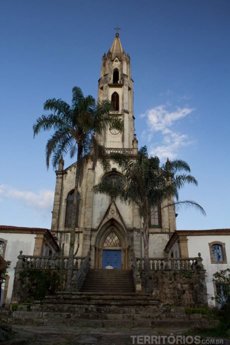 A primeira igreja neogótica do Brasil - Nossa Senhora Mãe dos Homens