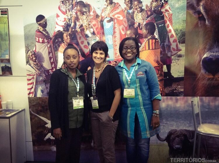 No estande do Kenya Tourism Board na feira WTM