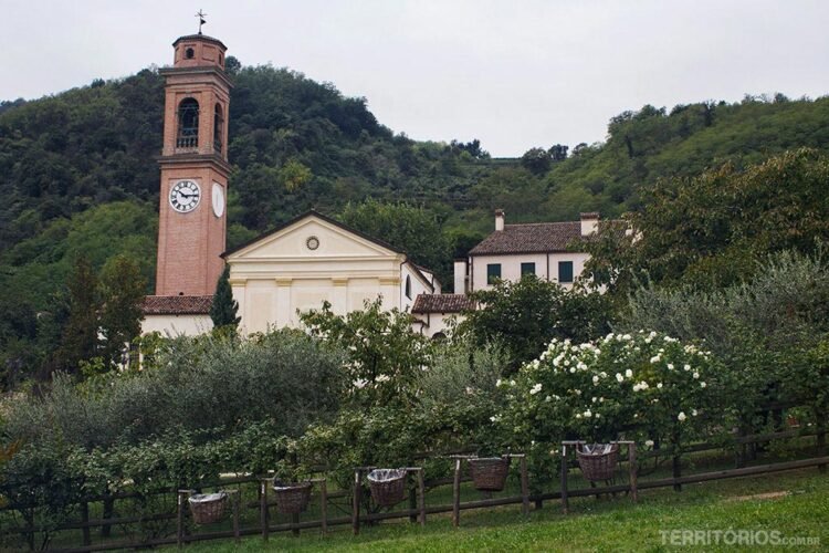 A Villa dei Vescovi é uma bela combinação de arquitetura e paisagem na serra de Colli Euganei