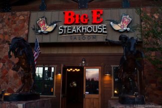 Fachada do Big E Steakhouse