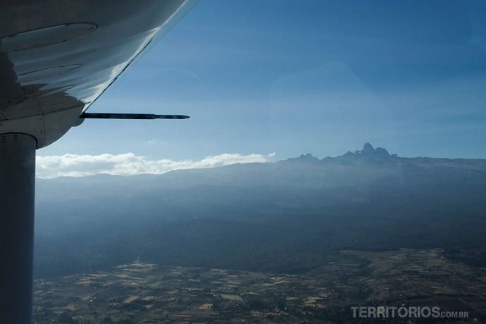 Mount Kenya visto do avião