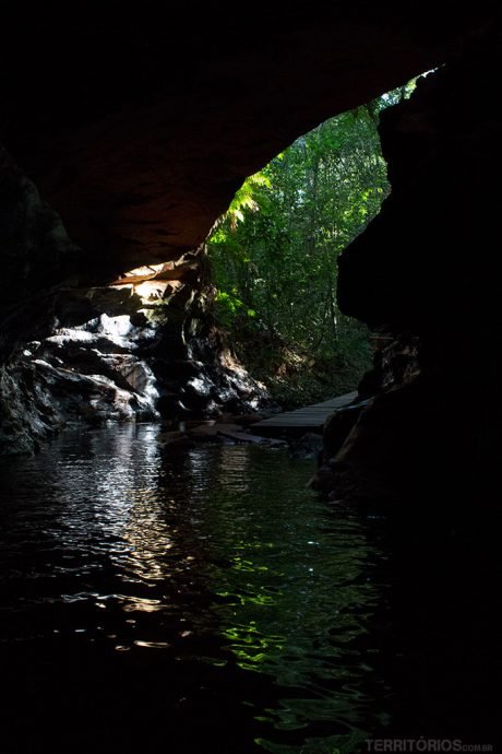 Entrada na Cachoeira da Caverna