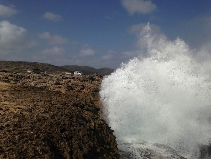 Em Boka Pistol, onde as ondas alcançam o céu
