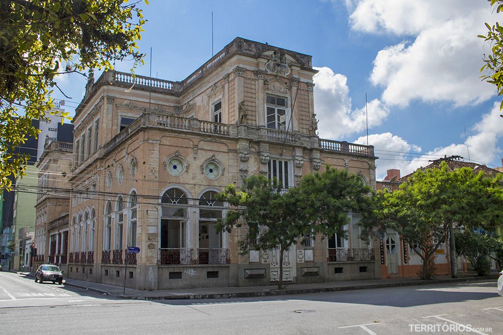 Clube Caixeiral