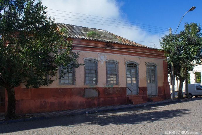 Casa dos Ministérios abandonada em Caçapava do Sul
