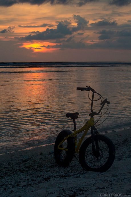 Bicicletas com rodas reforçadas são as melhores para andar na areia
