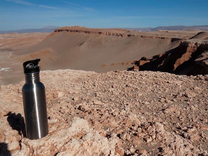 Garrafa é cortesia do Alto Atacama
