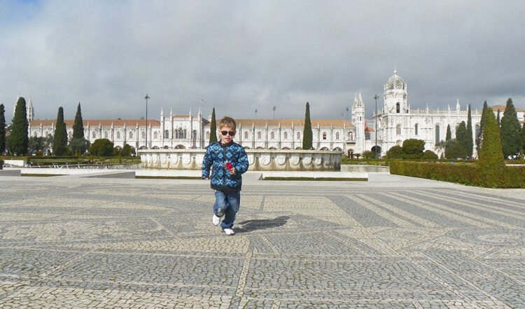 Gabriel pequenininho em Portugal
