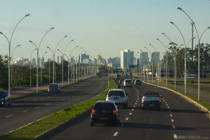 Avenida em Porto Alegre