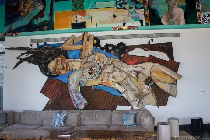 Impressionante arte de Javier Abdala e hipnotizante afresco de Carlos Musso pelo teto