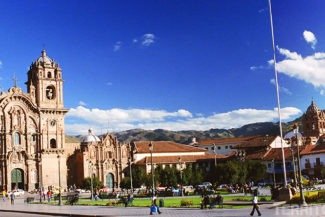 Catedral e Plaza de Armas