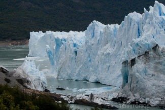 Fotos da Patagônia: gelo desprendendo em Perito Moreno