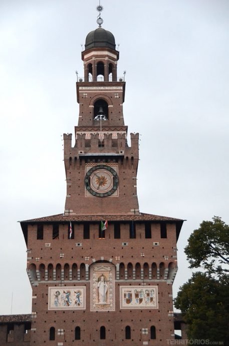 O Castello Sforzesco é um dos principais símbolos de Milão com intensa programação artística