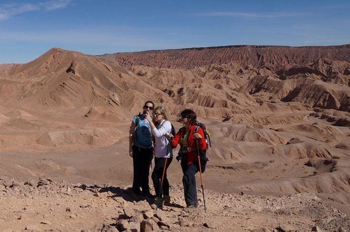 Quebrada del Diablo tem trilha e paisagem no Atacama