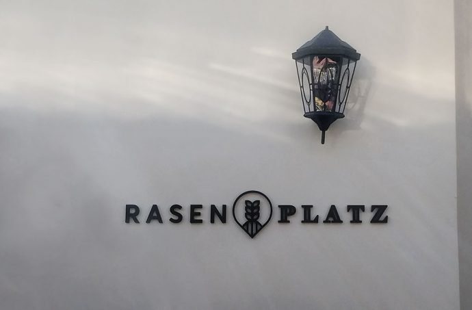 Rasen Platz