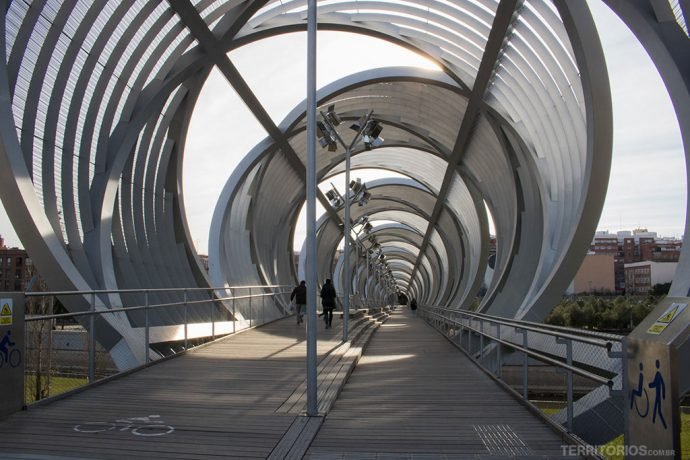 A moderna Ponte de Arganzuela