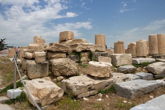 Ruínas na Acrópole de Atenas