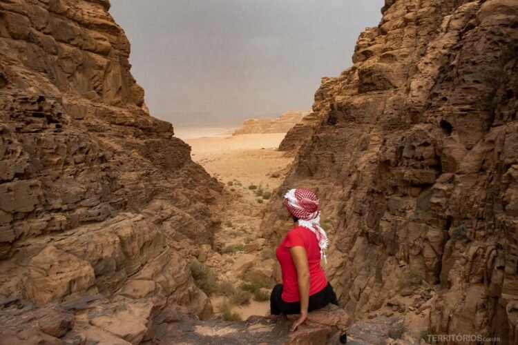 Roberta Martins em Wadi Rum, Jordânia