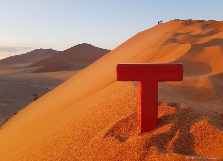 Tesão no deserto mais antigo do mundo, na Namíbia
