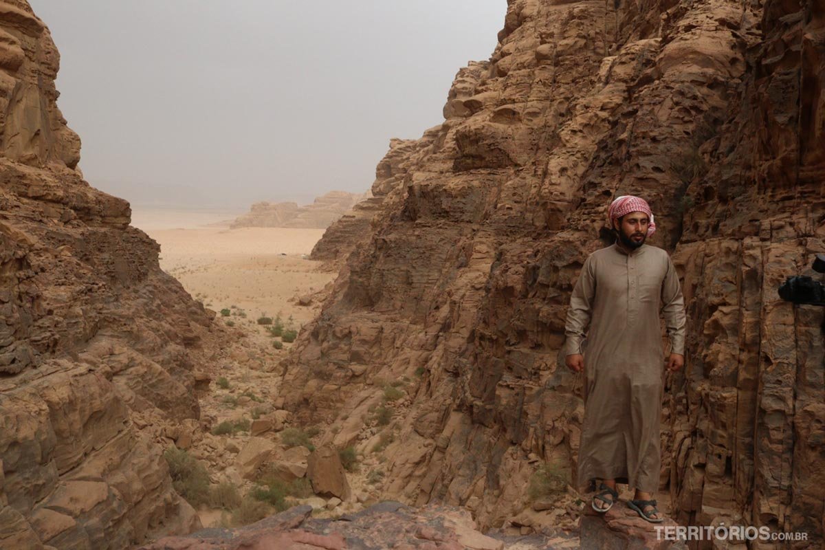 Oriente Médio: beduíno em Wadi Rum