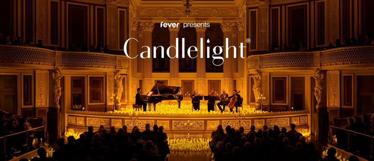Candlelight em prédio histórico na Itália
