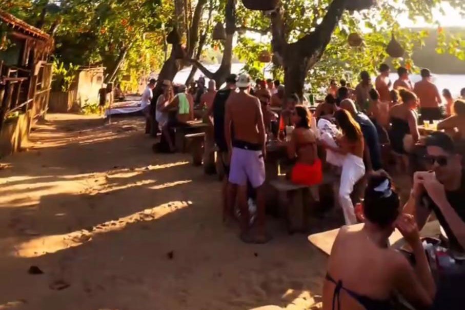 Praia em Caraíva